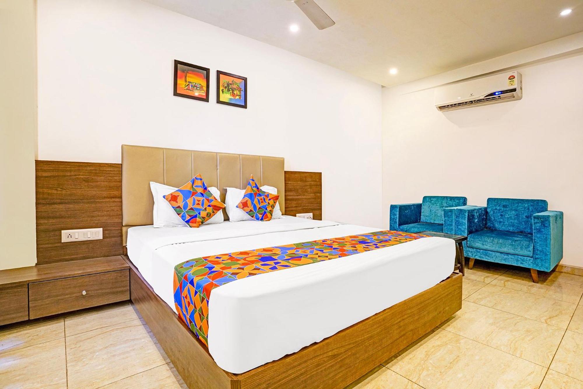 Fabhotel Prime Sky Light Vadodara Exterior foto